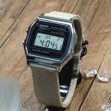 CASIOYOUTH 10 A158WA-1