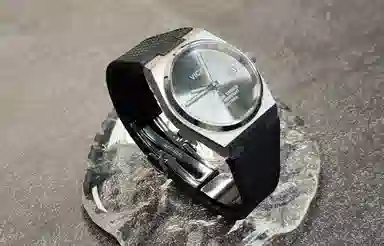 Vickit Silver Watch