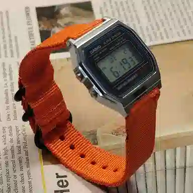 CASIOYOUTH 10 A158WA-1