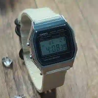CASIOYOUTH 10 A158WA-1