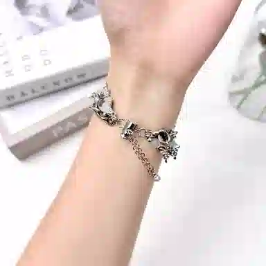 GT4watch43GT32watch3