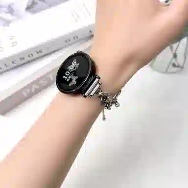 GT4watch43GT32watch3