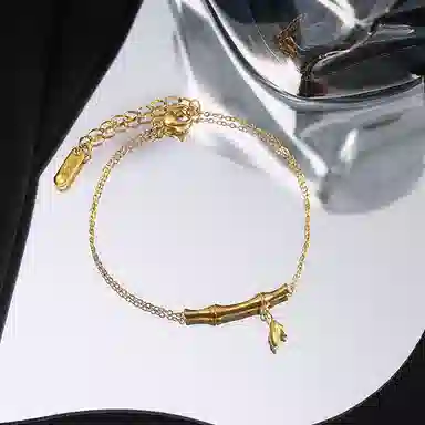 QUIET LOVE 18K
