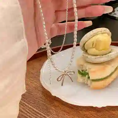 叠戴蝴蝶结锁骨链 森系甜美轻奢优雅小众设计感好运相伴 优质合金材质 时尚项链 女款