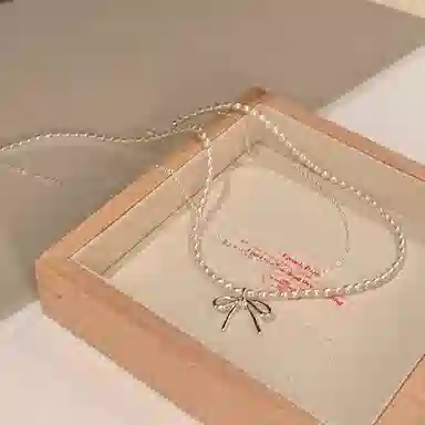 叠戴蝴蝶结锁骨链 森系甜美轻奢优雅小众设计感好运相伴 优质合金材质 时尚项链 女款