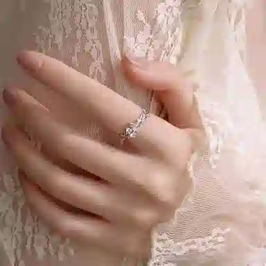 QUIET LOVE 925