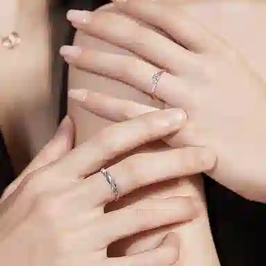 QUIET LOVE 925