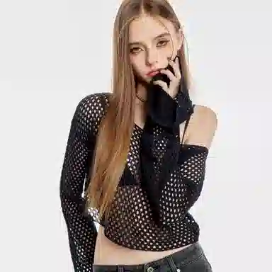 Guuka Hero Black Sweater