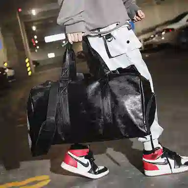 GKY Gym Bag White/Black
