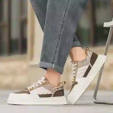 Califbull Low Top Sneakers