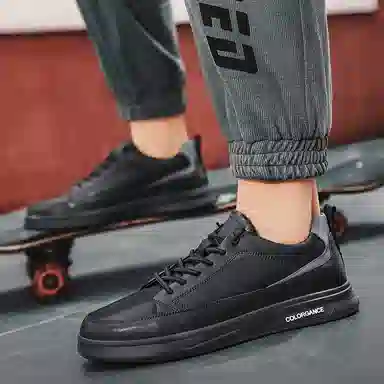 Califbull Classic Slip-On Low Top