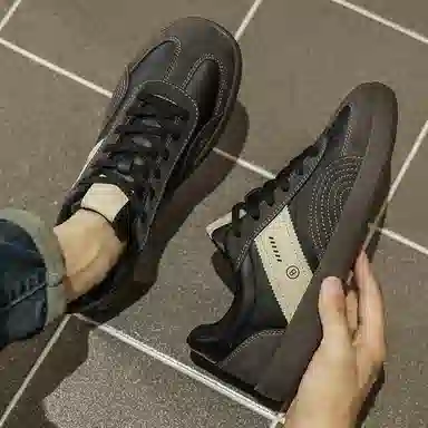 Califbull Low Top Sneakers