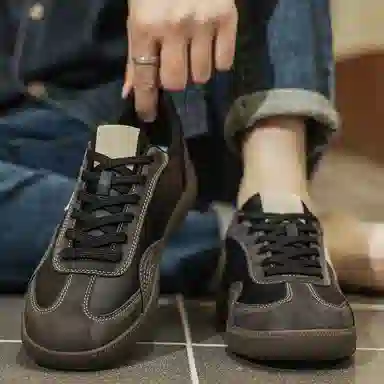 Califbull Low Top Sneakers