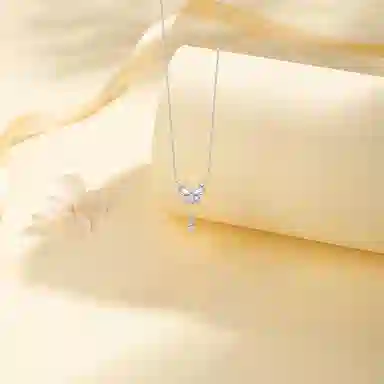 【纯银999】 六桂福珠宝 蝴蝶 小众设计经典百搭学生日常简约高级感精致轻奢极简通勤温柔气质可调节锁骨链#好运 足银 项链 女款