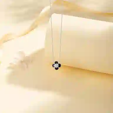 【S925银】 六桂福珠宝 小众设计简约经典百搭精致学生日常高级感轻奢平安通勤温柔气质约会可调节锁骨链 锆石 项链 女款