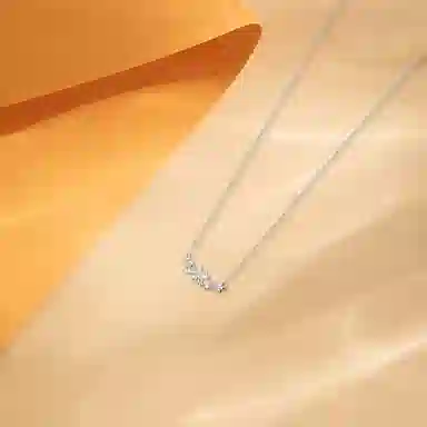 【纯银999 | 蝴蝶】 六桂福珠宝 小众设计经典百搭学生 日常高级感简约平安精致轻奢通勤约会温柔气质可调节锁骨链#好运 足银 项链 女款