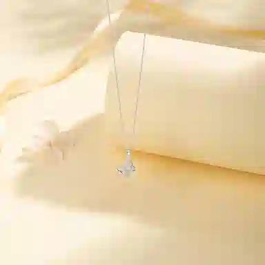 【纯银999】 六桂福珠宝 闪耀蝴蝶 小众设计经典百搭学生日常高级感简约精致轻奢转运约会通勤温柔气质可调节锁骨链#好运 足银 项链 女款