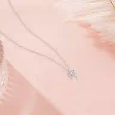 【纯银999】 六桂福珠宝 爱心 经典百搭小众设计学生日常高级感简约精致轻奢转运约会通勤温柔气质可调节锁骨链  足银 项链 女款