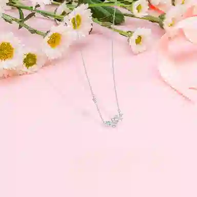 【纯银999】 六桂福珠宝 幸运四叶草 小众设计经典百搭学生日常简约高级感精致轻奢转运约会通勤温柔气质可调节锁骨链 足银 项链 女款