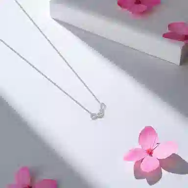 【S925银】 六桂福珠宝 莫比乌斯环 小众设计经典百搭精致简约学生日常轻奢高级感通勤转运约会温柔气质可调节锁骨链 锆石 项链 女款