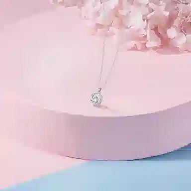 【纯银999】 六桂福珠宝 莫比乌斯 经典百搭小众设计精致高级感简约学生日常时尚轻奢约会通勤温柔气质可调节锁骨链 足银 项链 女款