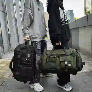 大容量干湿分离 尼龙 行李包健身包双肩包 常规 男女同款情侣款 黑色 /灰色/军绿色