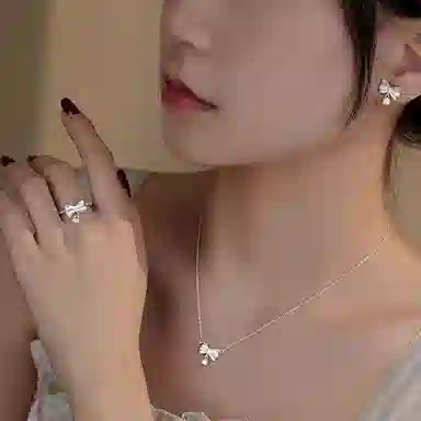 S999