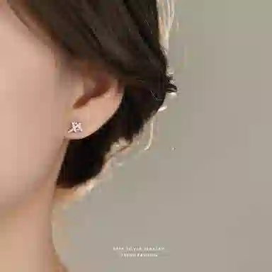 S999