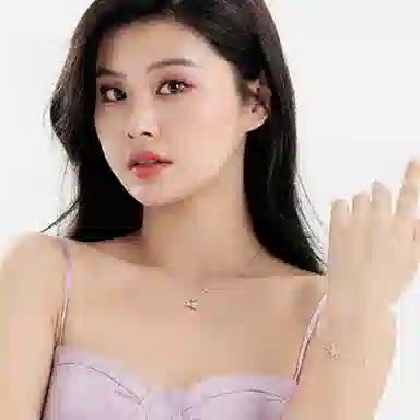 S925