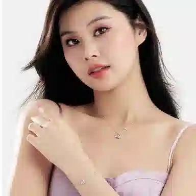 S925