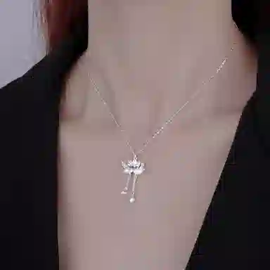 999