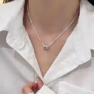 S925