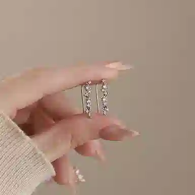 S925