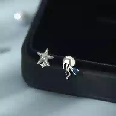 S999