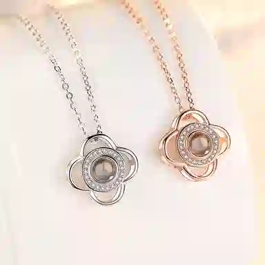925
