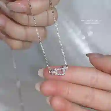 999