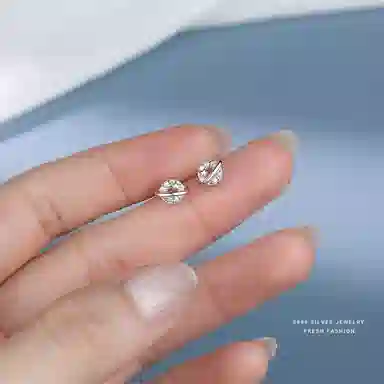 S999