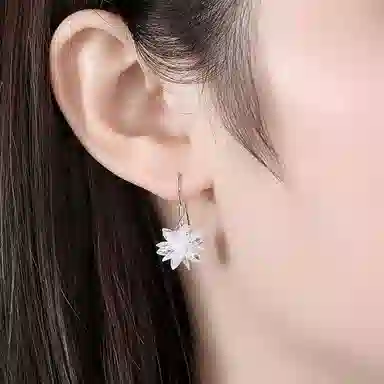 S925