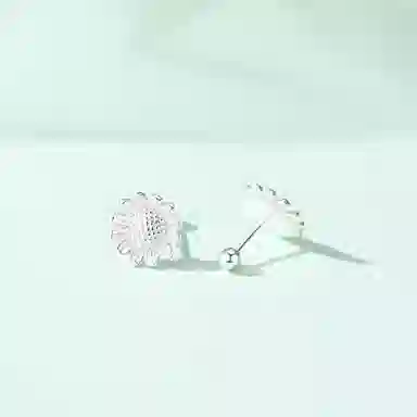 S999