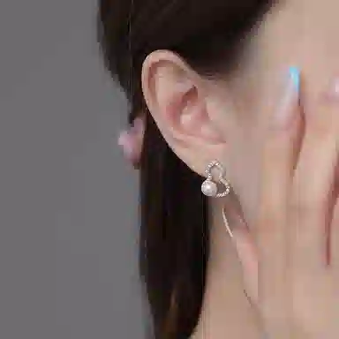 S999