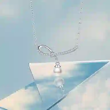 S925