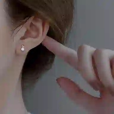 S925