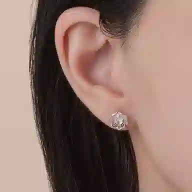 S999