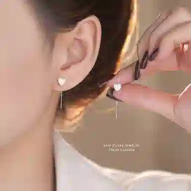 s999