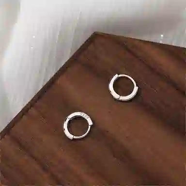 S999
