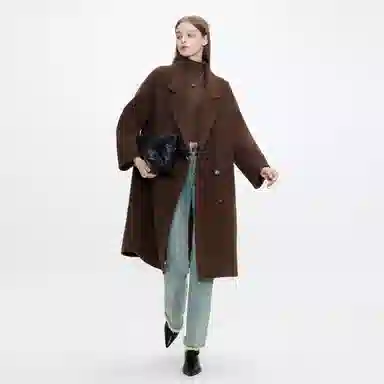 7 FOR ALL MANKIND 89