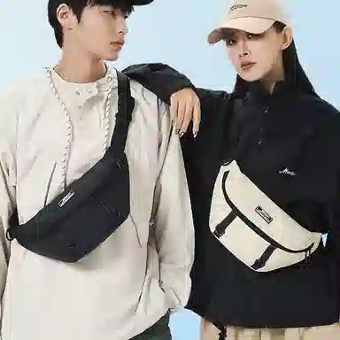 特步 单肩包潮流机能风胸包轻便多功能耐用运动学生早八通勤 织物 斜挎包 男女同款情侣款 多色