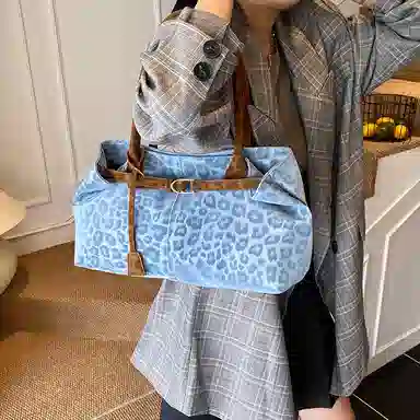 Jade en plus PU Tote