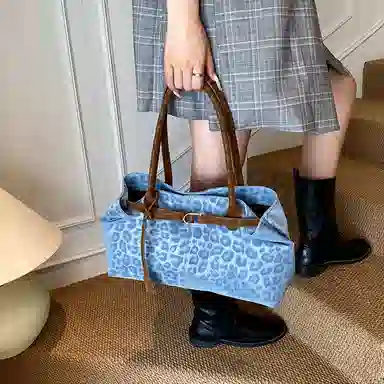 Jade en plus PU Tote