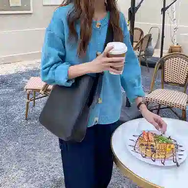 Jade en plus Bucket Bag